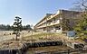 周辺：中新田小学校　徒歩8分(634ｍ)