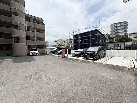 ※駐車場、バイク置場、駐輪場の空き状況は担当迄