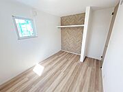 収納付き＆シンプルな洋室は子供部屋にも〇
