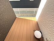 《1階中庭》お庭という余白で開放感のあるお住まい。