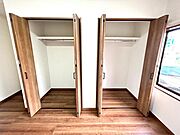 【収納】収納付のシンプルな洋室はお子さまのお部屋としても。