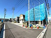 【現地】2026年6月完成予定。（2026年5月撮影）
