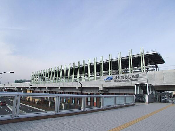 周辺を拡大表示