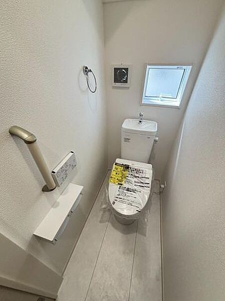 トイレを拡大表示