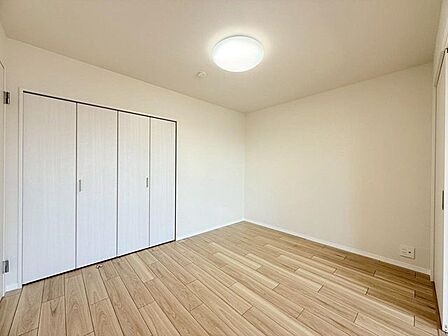 洋室6.0帖。リビング続きの洋室です。
