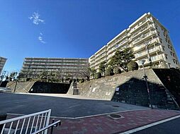 京急本線 弘明寺駅 バス8分 横浜パークタウン下車 徒歩1分