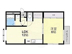 ウエミハイツ 2階