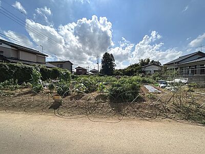 外観：住宅街に隣し、便利な立地です