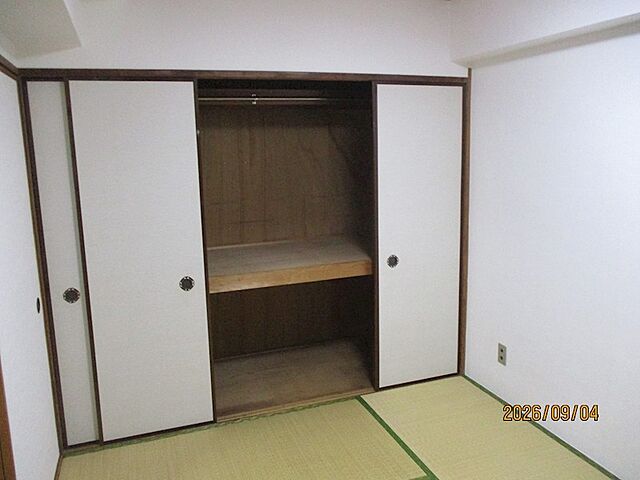 寝室