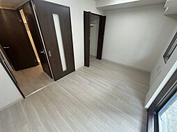 阪神本線 尼崎駅 徒歩9分の賃貸マンション 13階1Kのリビング/ダイニング