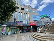 スーパー「西友まで1400m」