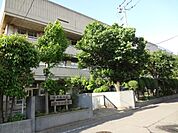 小学校「西東京市立住吉小学校まで227m」