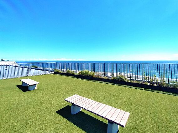 海を一望できる...