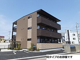 メゾン　ド　シュシュ  ｜ 京都府京田辺市薪里ノ内（賃貸アパート1K・3階・31.21㎡） その1