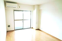 パークステージ．E 302 3階1Kのリビング/ダイニング