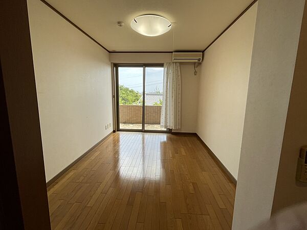 室内を拡大表示