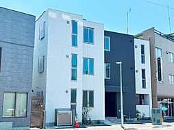 レーヴェスト氷川