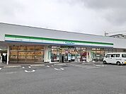 ファミリーマートさいたま西堀店 1487m