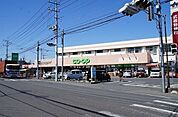 コープ指扇店 1299m