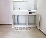 収納棚付きのキッチンです