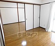 綺麗に改装されてます