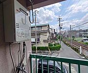 十分なスペース・日当たり・通風を確保したバルコニーです。