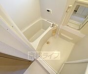 スッキリとした浴室です。