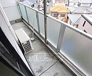 東向きのバルコニーです。