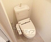 清潔感のあるトイレです