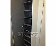 大容量のシューズボックス・