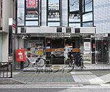 石山駅前郵便局まで352m
