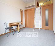 ロフト付きの部屋です。