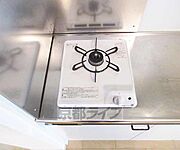 お料理に便利なコンロ付き