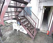 広めの階段