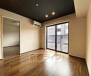 落ち着いた雰囲気のお部屋です