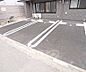 駐車場：駐車場もあり便利です。