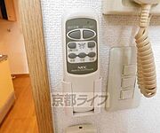 室内照明です