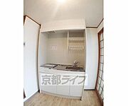 コンパクトなキッチンです。