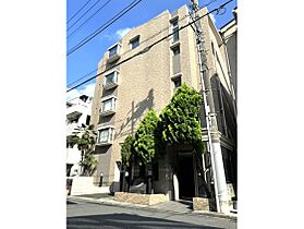 プリマヴェール町田  ｜ 東京都町田市原町田4丁目18-4（賃貸マンション1K・3階・23.49㎡） その1