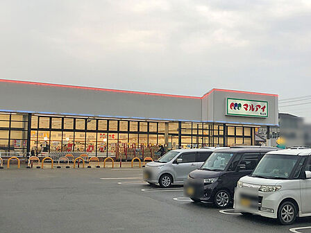 マルアイ亀山店
