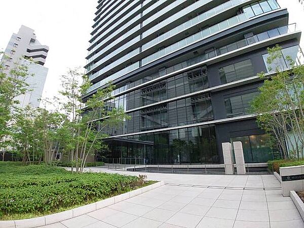 玄関を拡大表示