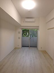 レゾナンス中野 1階1Kのリビング/ダイニング