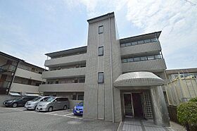 兵庫県西宮市柳本町（賃貸マンション3LDK・4階・61.00㎡） その1