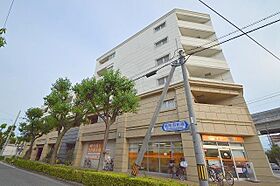 兵庫県西宮市津門西口町1番3号（賃貸マンション1LDK・4階・37.03㎡） その1