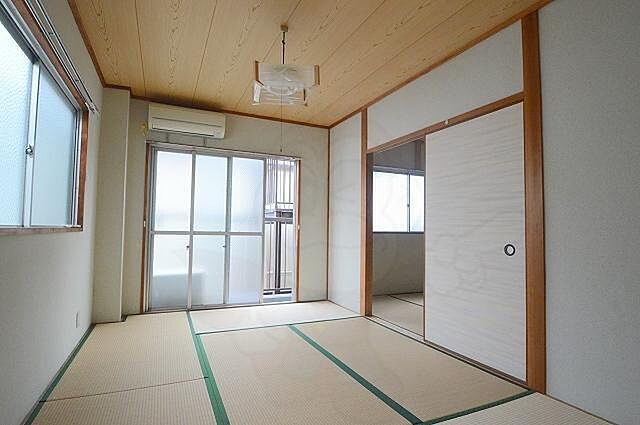 寝室