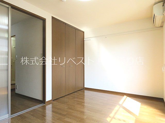 寝室