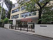 私立宝仙学園小学校 徒歩82分。 6540m