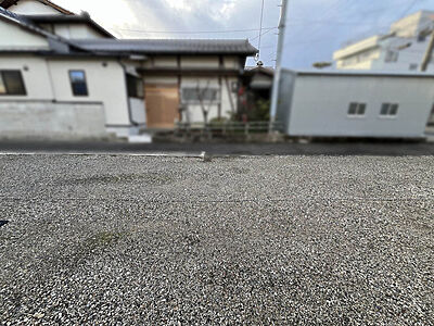 外観：建築条件無し土地につき、お客様のお好きな工務店やハウスメーカーで建築可能です。