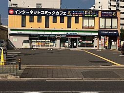 ファミリーマート伏見出羽屋敷町店