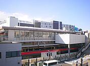 戸塚駅（400m）